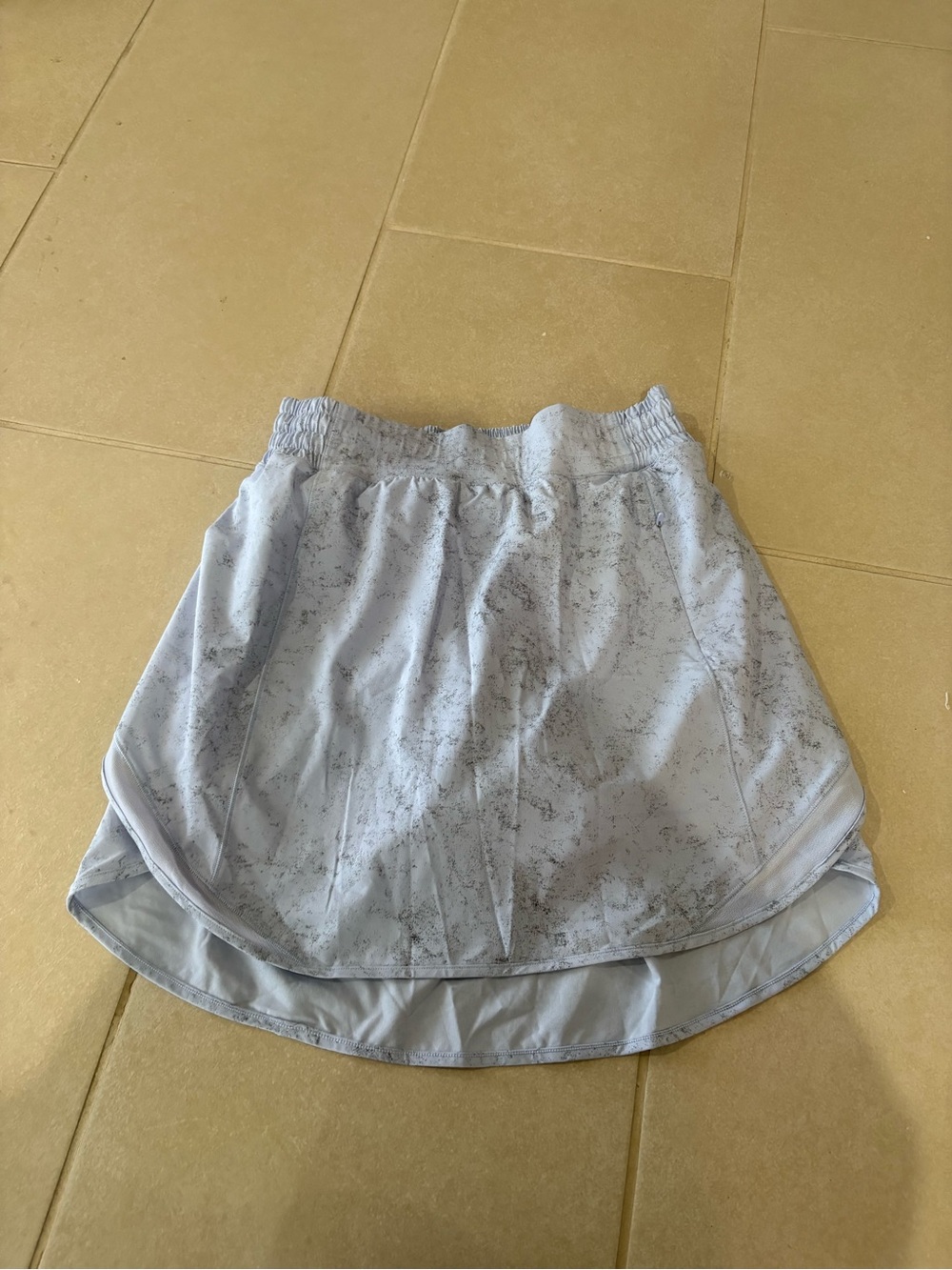 Lululemon Hotty Hot High-Rise Skirt *Long Skort Size 6 Gravel Dust Pastel Blue